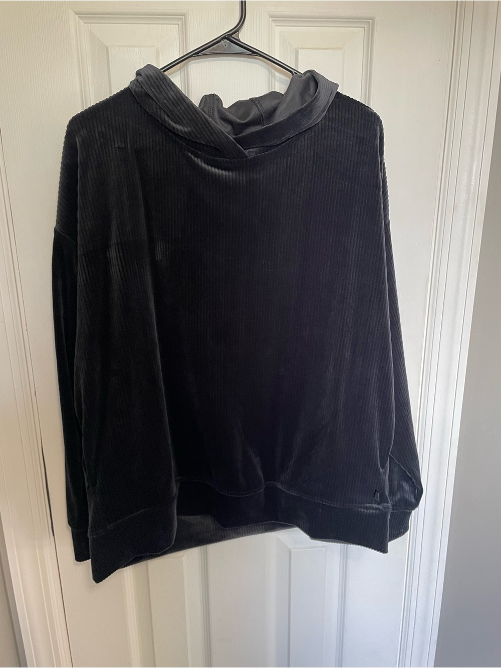 Avia Black Velvet Ribbed Cowl Neck Sweater w/ Pockets